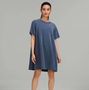 lululemon athletica Women's Softstreme T-Shirt Dress - Blue